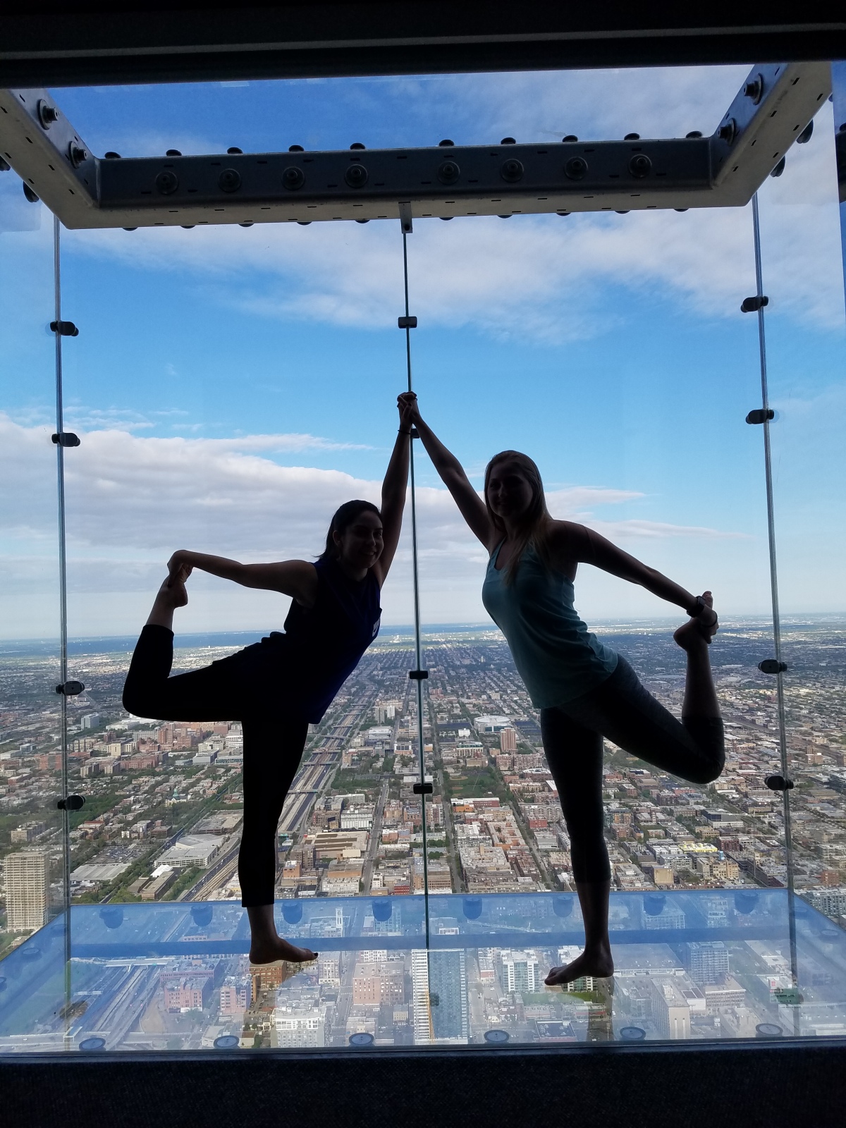 Review of Yoga Six’s Willis Tower Yoga
